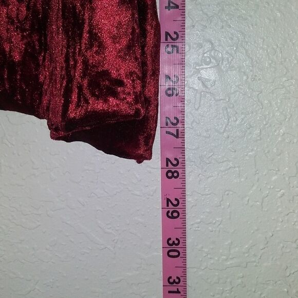 Burgundy crushed velvet camisole tank plus size - Picture 4 of 9